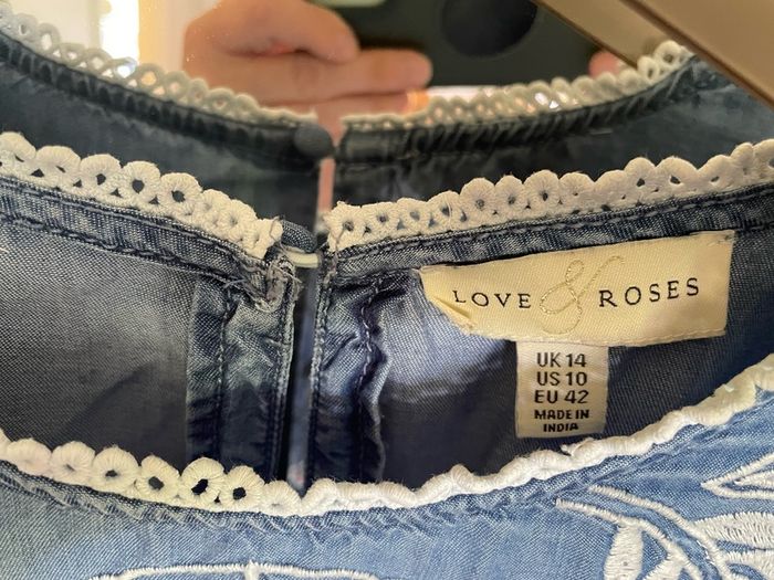 love &Roses womens top