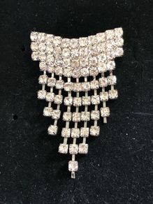 brooch