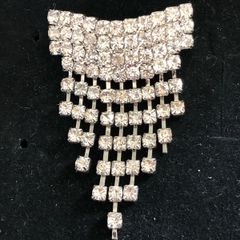 brooch