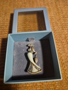 Vintage Lady Brooch in a Box