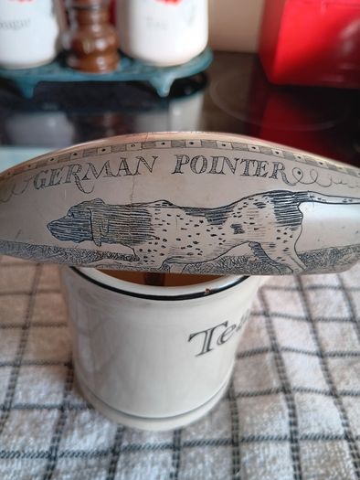 Vintage scrimshaw