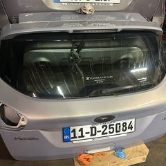 Ford Kuga back door