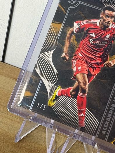 Topps inception Alexander Isak case hit 1/1