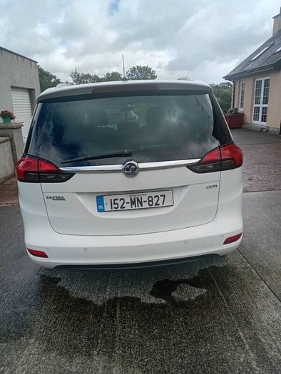 Vauxhall zafira sports