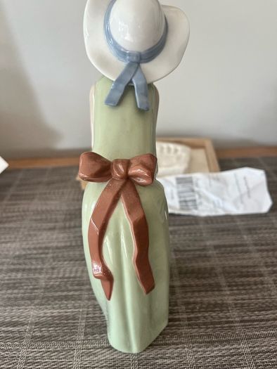 Lladro Figurine