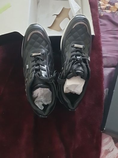 BRAND NEW Xti Trainers 6.5 Brand New