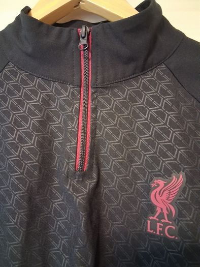 Liverpool Football Club Quarter Zip Top. Youth Age 9 To 10 Years. Official LFC Merch. Collect In Dublin Or Receive Via Post.