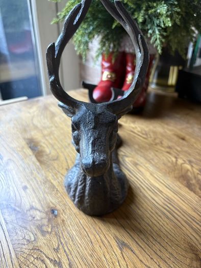 New with tags heavy cast iron stag wine bottle holder