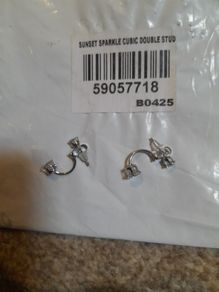 Cabochon double stud earrings