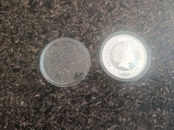 Lunar Series 1  2000 Perth Mint Silver Bullion Dragon Coin