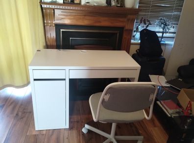 Study table and chair