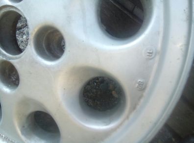 Ford Sierra XR4i  pepperpot alloy wheel