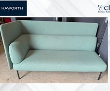 1 x Green "Haworth Cabana" Reception Sofa