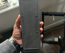 Cry baby wah wah pedal