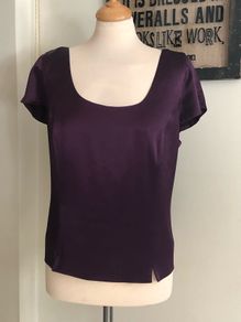 Gray and Osbourne Top, size 16