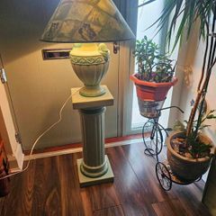 Elegant Greek Revival Ceramic Floor Lamp & Pedestal Set