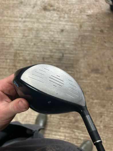 Left hand Taylormade burner tour driver