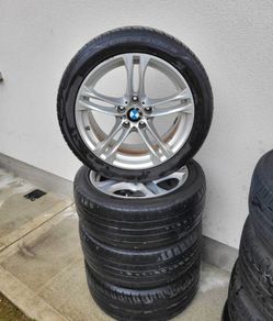 Genuine BMW Style 613M 18" Alloys & Tyres