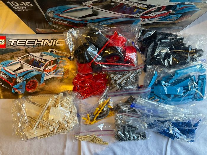 Lego Technic Rally Car 42077