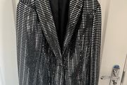 Flattering Sparkly Blazer