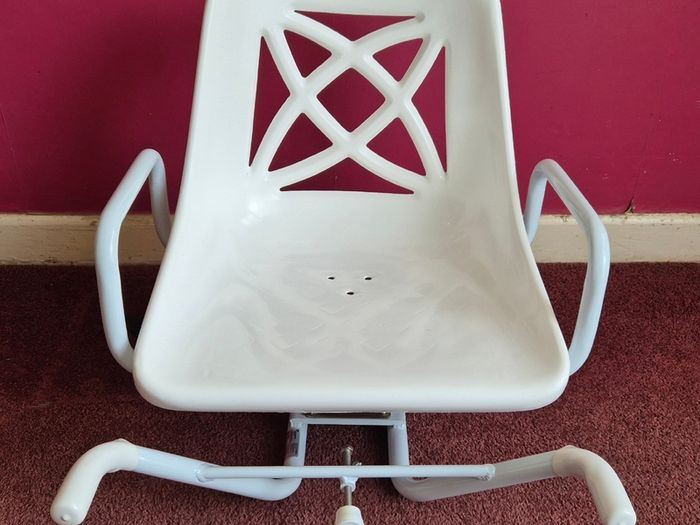 Swivel Bath Seat