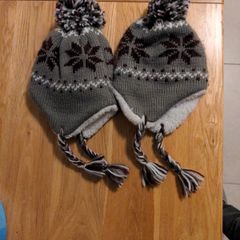 Twin woolly hats