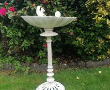 Cast Iron Bird Bath Victorian Style
