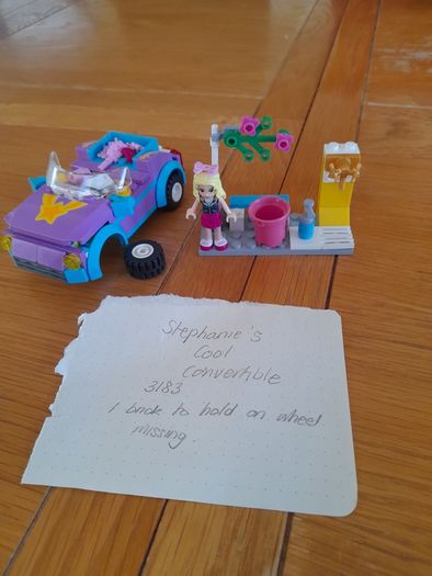 Lego Friends 3183 'Stephanie's Cool Convertible'