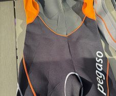 Ladies wet suit