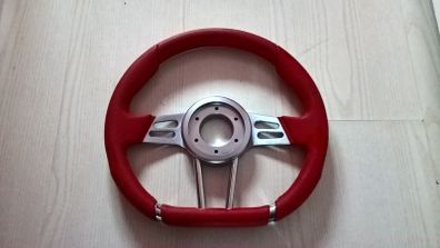 Isotta steering wheel