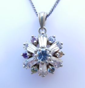 Vintage Blue Sparkle CZ Crystal in Sterling Silver 925 and Necklace length 16" - 6,03g