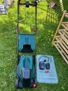 Bosch electric wireless lawnmower for parts/repair