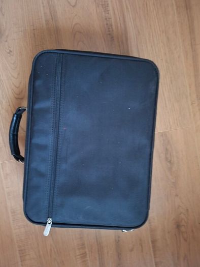 Laptop bag