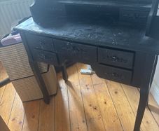dressing table