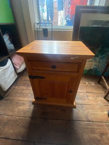 Small Drawer/Side Table