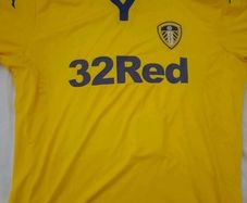 leeds United shirt