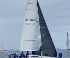Hunter Impala 28 for sale includes berth till Sept