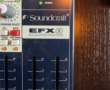 Soundcraft EFX 8