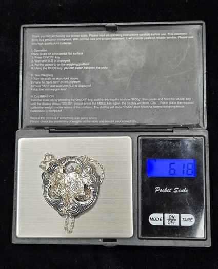 Title: 925 Sterling Silver Celtic Knot Round Pendant & Chain Necklace