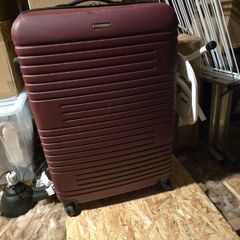 Travelog suitcase on wheels (dunnes stores) Collection Only 76x51x29cm Large