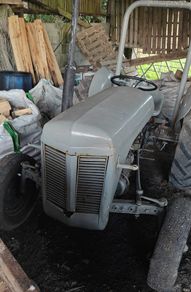 Grey Ferguson 20