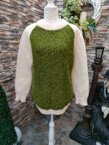 Vintage Aran SweaterSize Small to medium  Measurements are in the photos