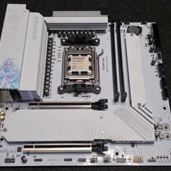 Jginyue B650m Snow Dream + Ryzen 7 8700f Cpu