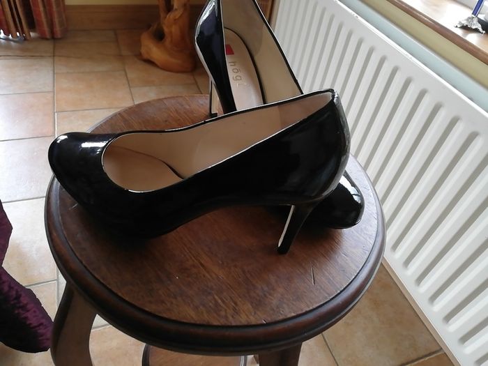 Ladies Hogl High Heel Shoes. Price now reduced to 25.00