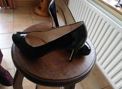Ladies Hogl High Heel Shoes. Price now reduced to 25.00