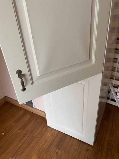 Kitchen units