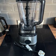 Ninja Detect Pro Power Blender ( New )