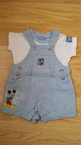 Two piece Disney mickey mouse outfit