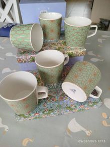 mugs