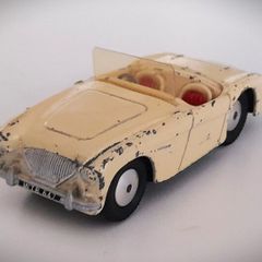 Diecast Vintage Corgi Toys Austin Healey 100 - Fair to Good Original Condition/No Box